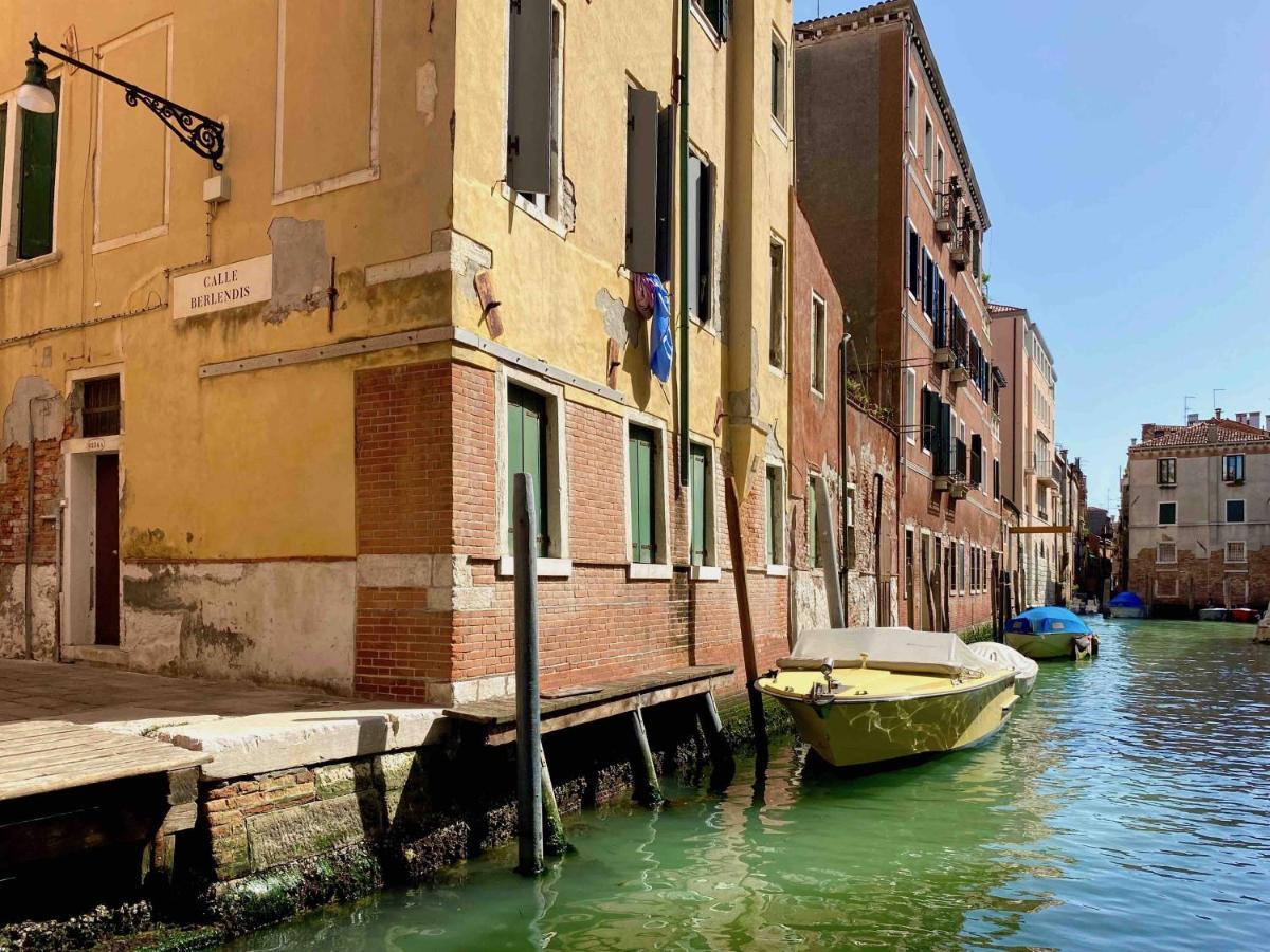 Canal Dream Cosy Apartment With Canal View 威尼斯 外观 照片