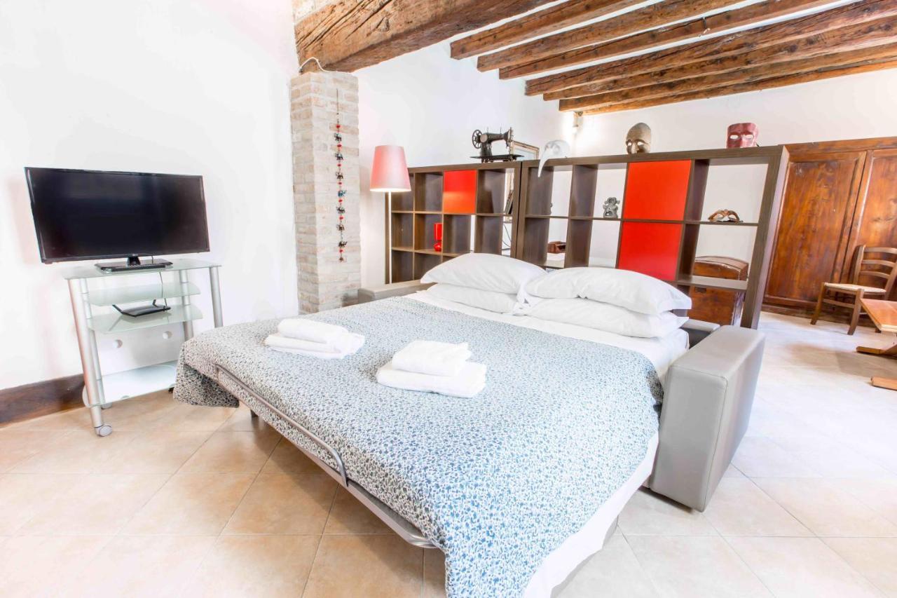Canal Dream Cosy Apartment With Canal View 威尼斯 外观 照片